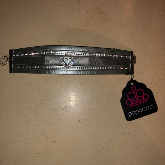 Two paparazzi boxes (two bracelets , one ring) - Picture 4 of 8